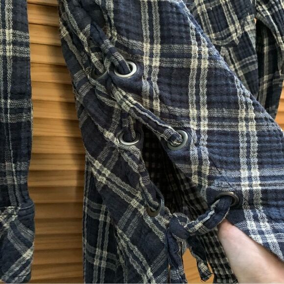 Free People Flannel Size Small - Picture 4 of 6